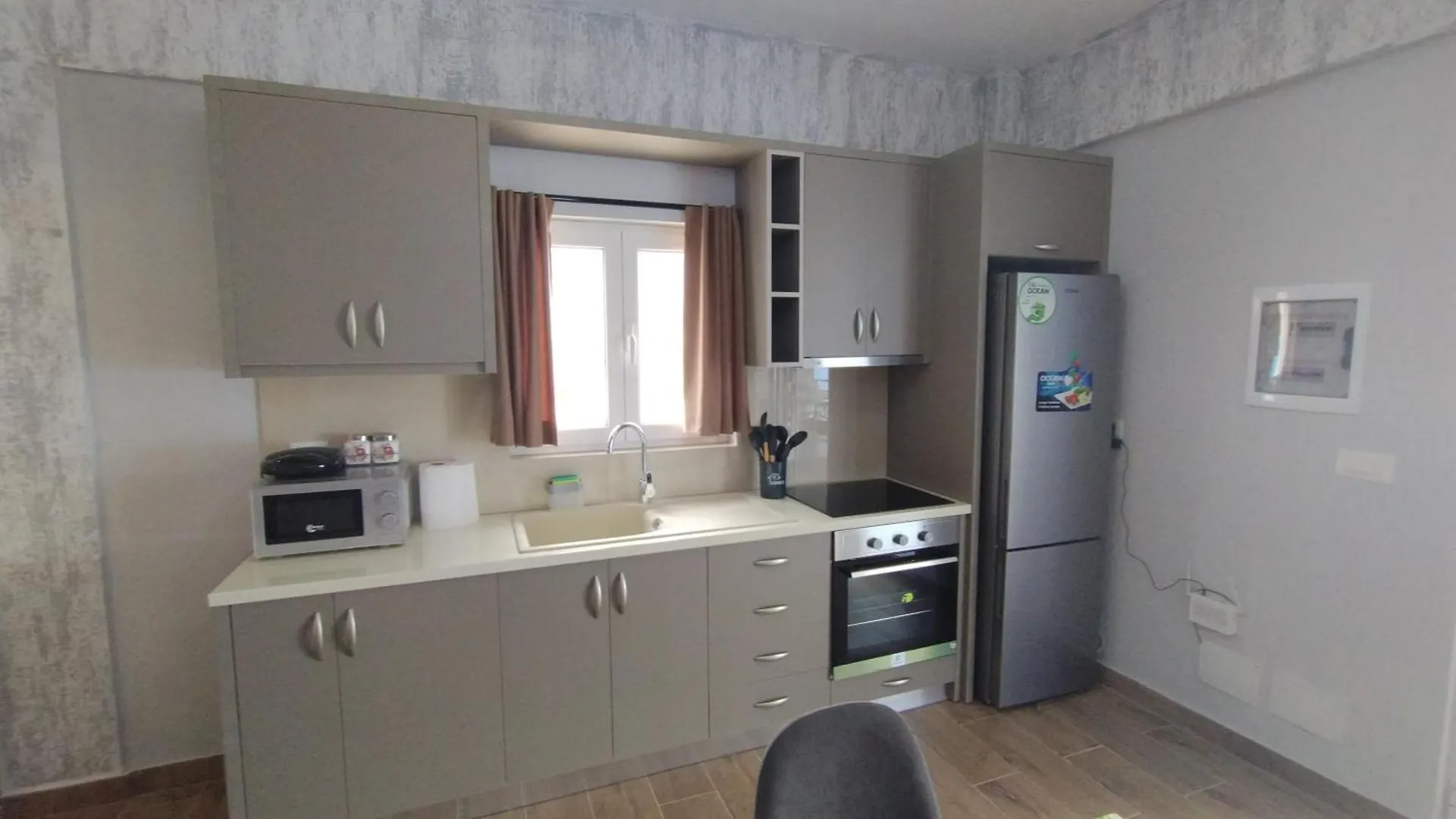 Rafa'S Apartment Qeparo Albania